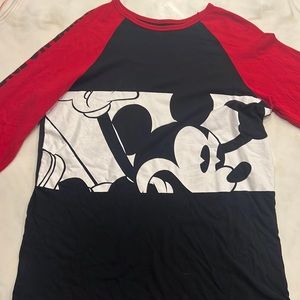 Vintage Mickey Long Sleeve